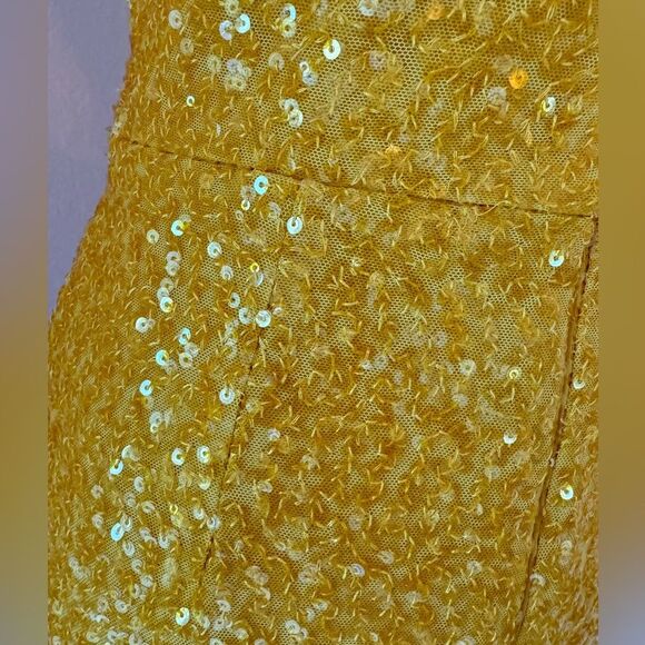 New sparkly yellow sequin mini dress from Dress The Population puff sleeves S - Picture 8 of 9